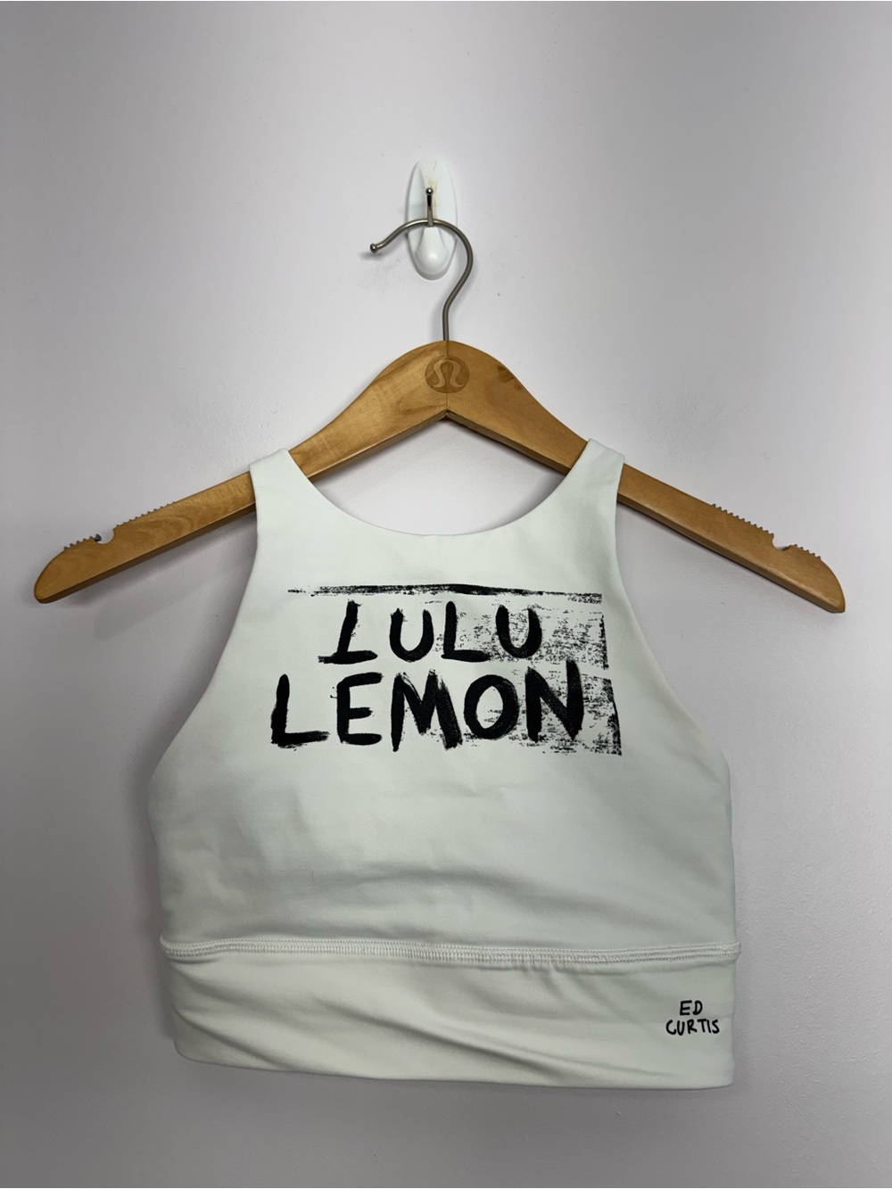 44: Lululemon Energy High-Neck Longline Bra *Ed Curtis, B–D Cups White Sz 4